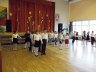 2b klasė šoka lietuvių liaudies šokį „Transkveras“ - 